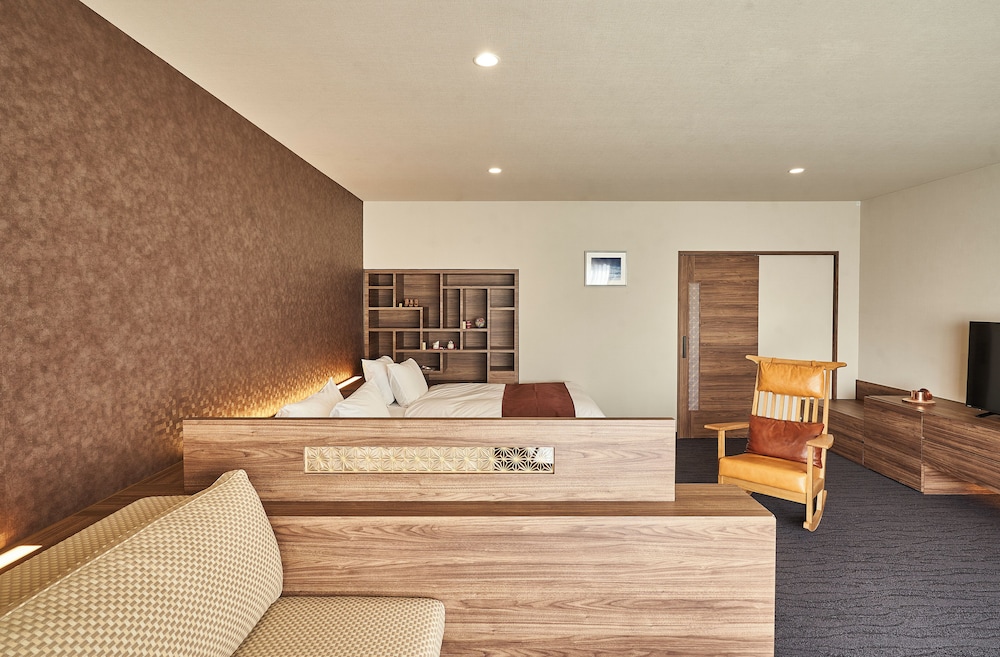 ラグジュアリーデラックスツイン 禁煙 客室3 | 司ロイヤルホテル