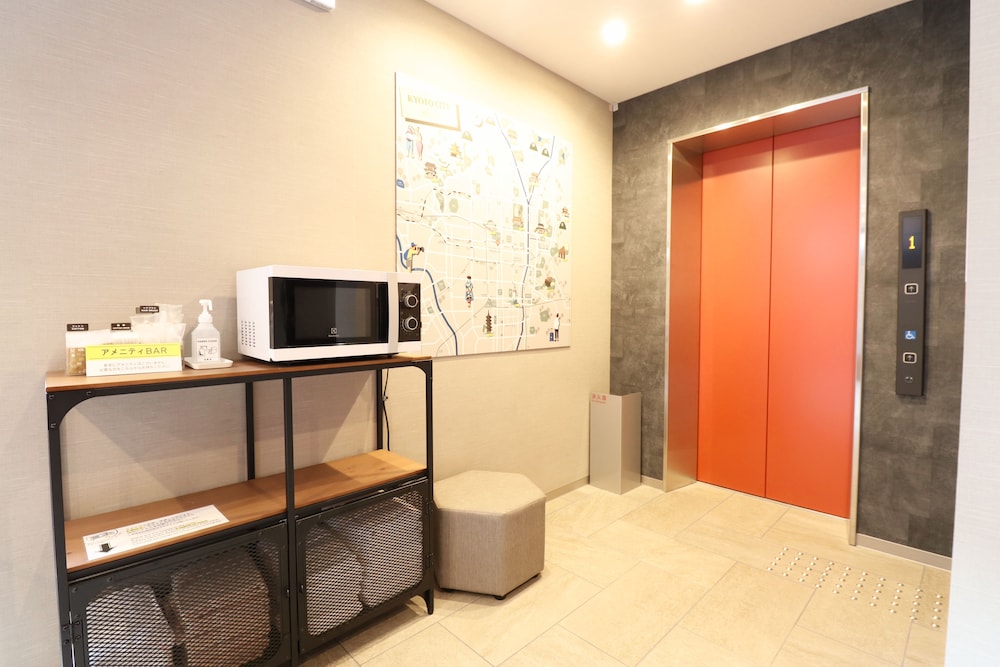 ロビー1 | エムズホテル 二条城OIKE