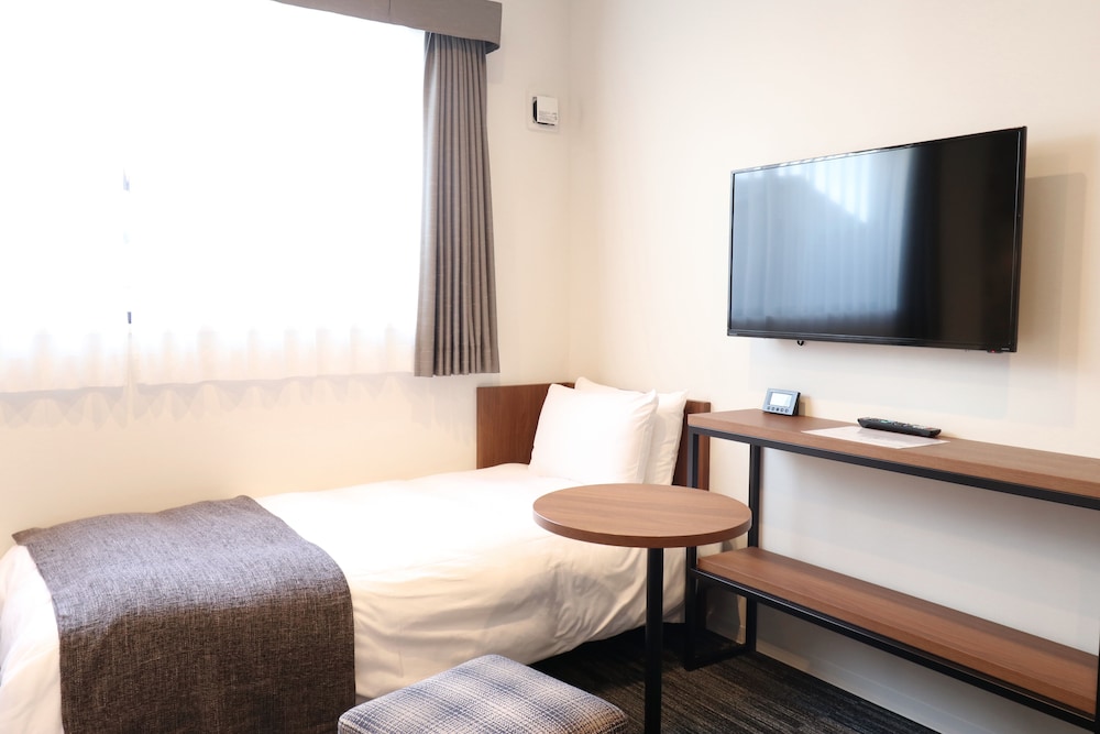 ツインルーム ソファベッド付 客室1 | エムズホテル 二条城OIKE