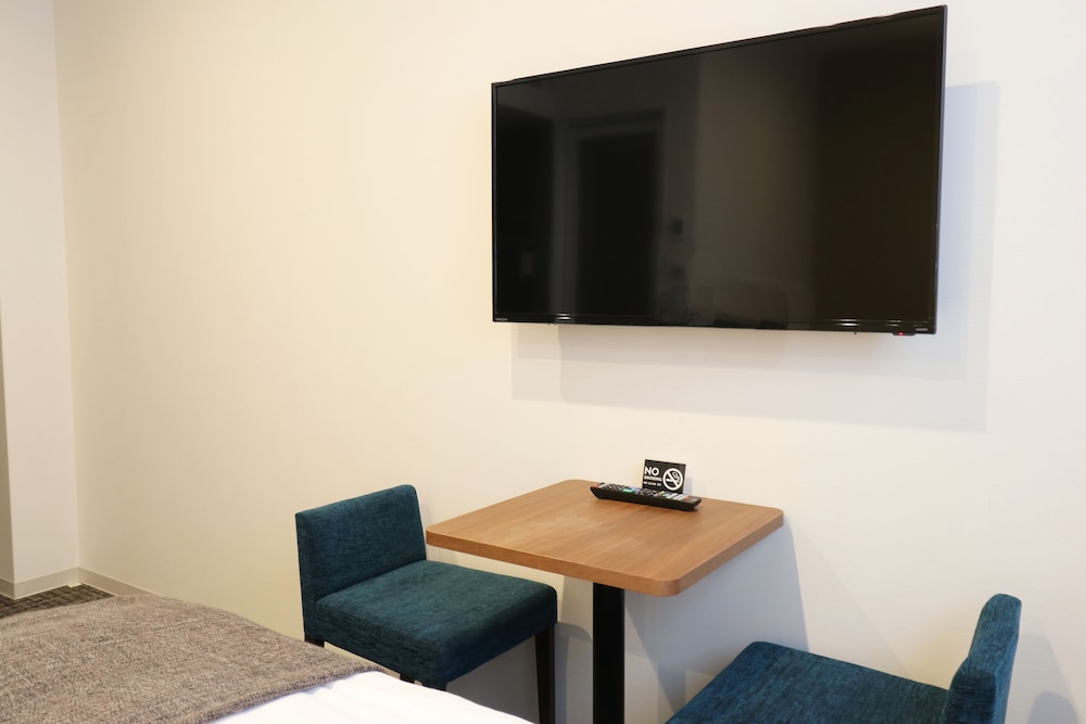 トリプルルーム 客室3 | エムズホテル 二条城OIKE