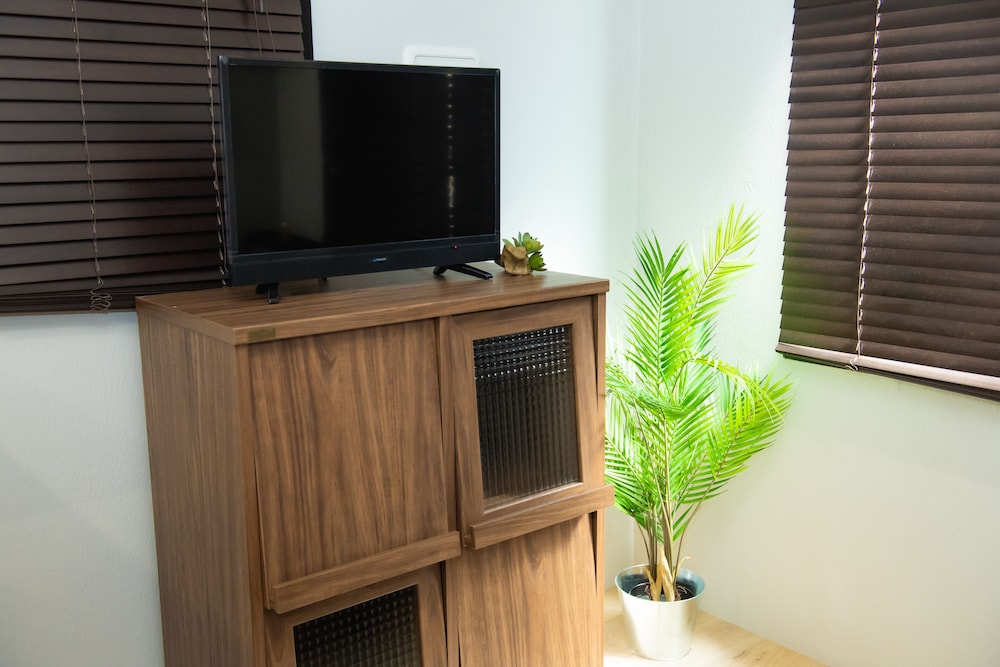 ダブルベットルーム テレビ0 | JR Komagome Apartment 1-3