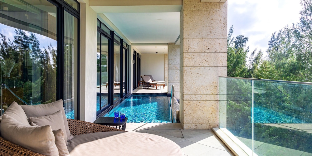 [プライベートプール] エグゼクティブ・スイートルーム ３階/ 2ベッドルーム テラス / パティオ3 | UMITO OKINAWA ONNASON