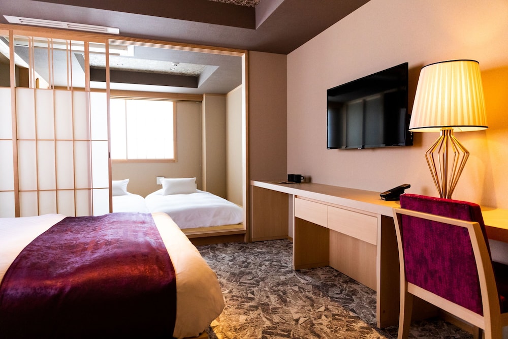 デラックス・スイート (クアッド) 客室4 | ザ町家エビスヤ