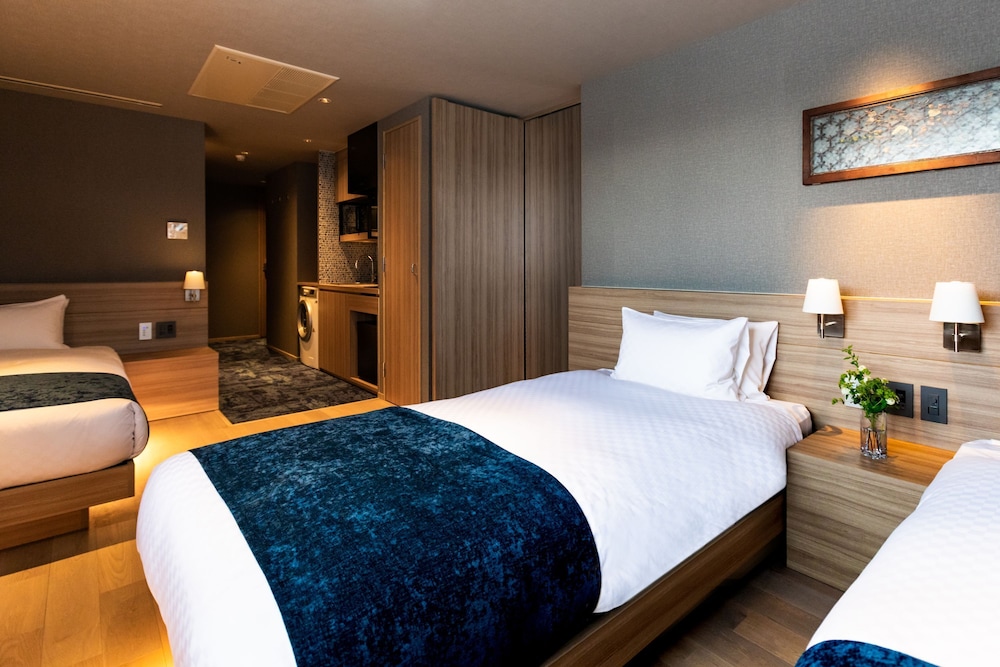 デラックス・スイート (トリプル) 客室3 | ザ町家エビスヤ