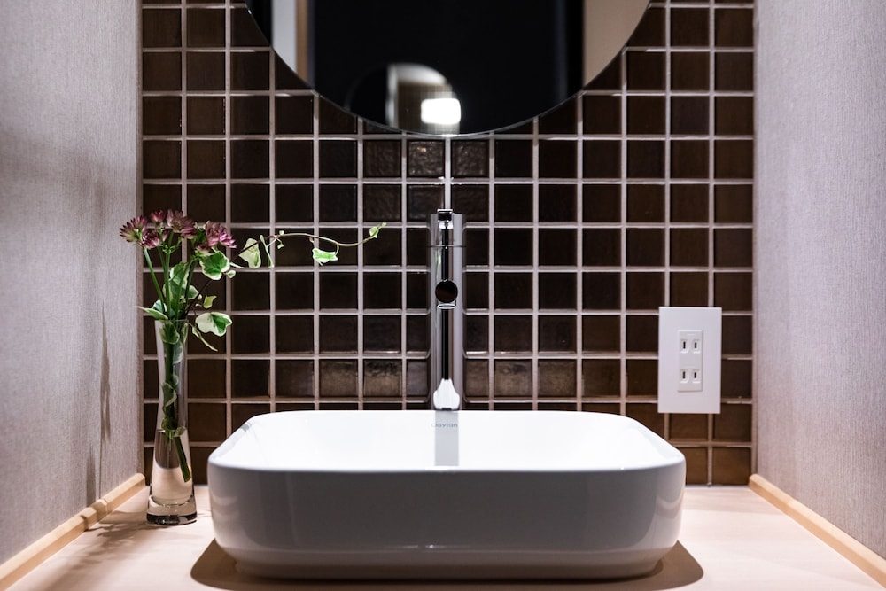 デラックス・スイート (クアッド) バスルーム0 | ザ町家エビスヤ