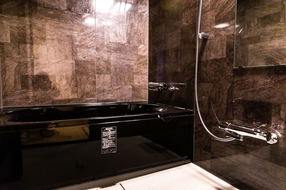 THE MACHIYA ルーム (和室) バスルーム0 | ザ町家エビスヤ