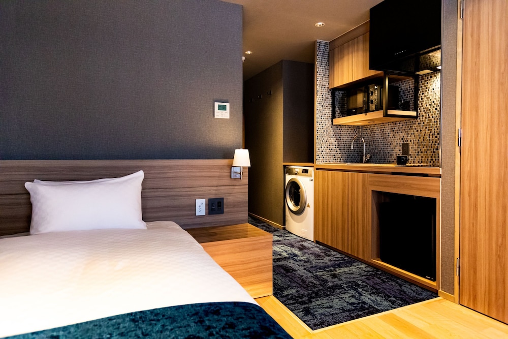 デラックス・スイート (トリプル) 客室2 | ザ町家エビスヤ