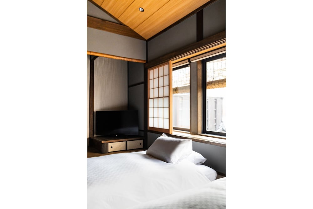 THE MACHIYA ルーム (和室) 客室7 | ザ町家エビスヤ