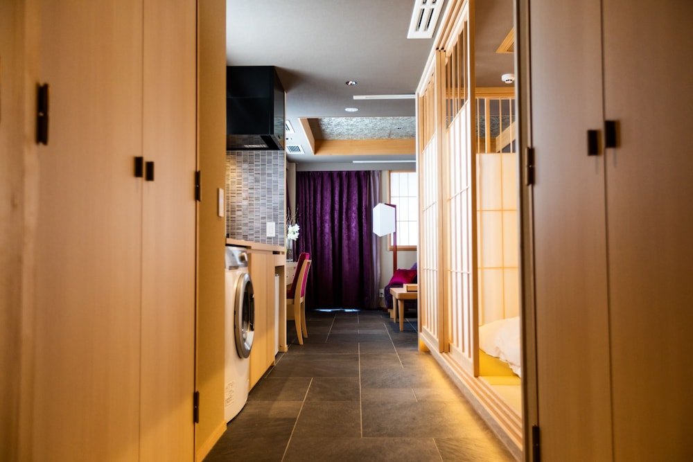 THE EBISUYA デラックス・スイート 専用キッチン0 | ザ町家エビスヤ