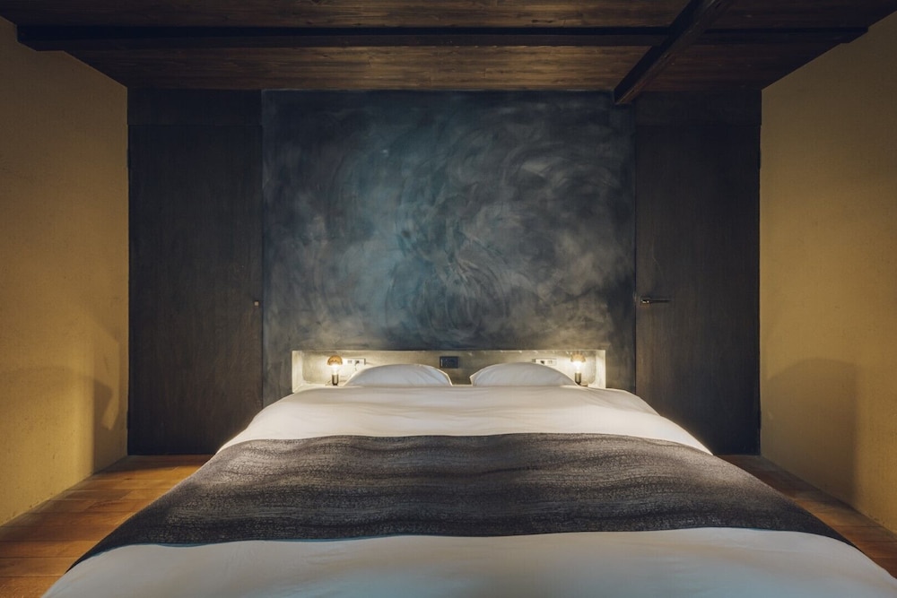 一棟貸し 客室2 | メグル家 烏丸五条