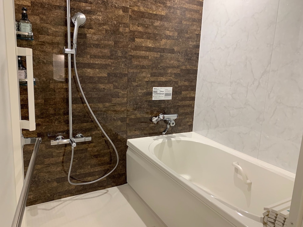 デラックスB 禁煙 バスルーム0 | グランドベース名古屋駅西