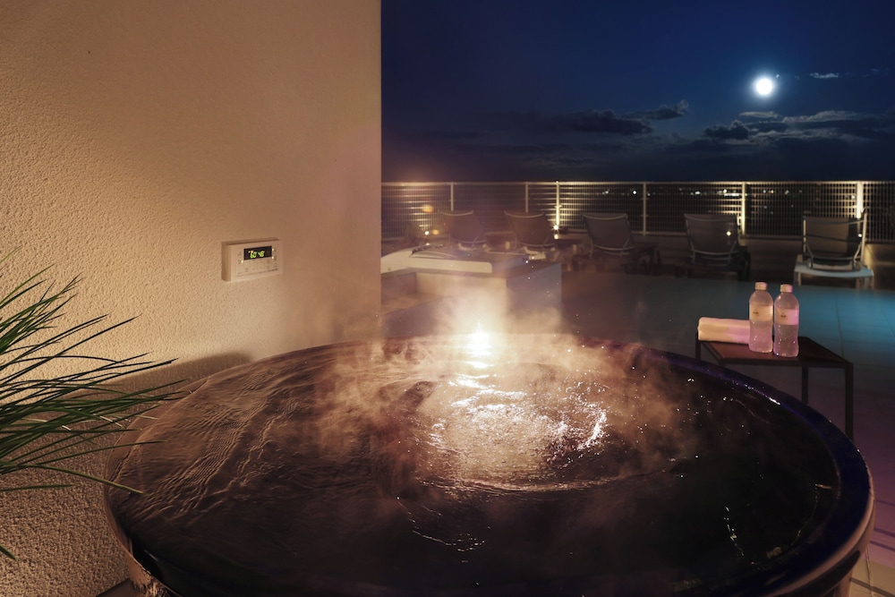 Room K-Fantastic VIP Suite Pool & Spa- バスルーム1 | クリスタルヴィラ白浜