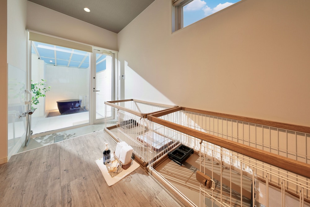 I棟-Maisonette Crystal Suite- 客室5 | クリスタルヴィラ白浜