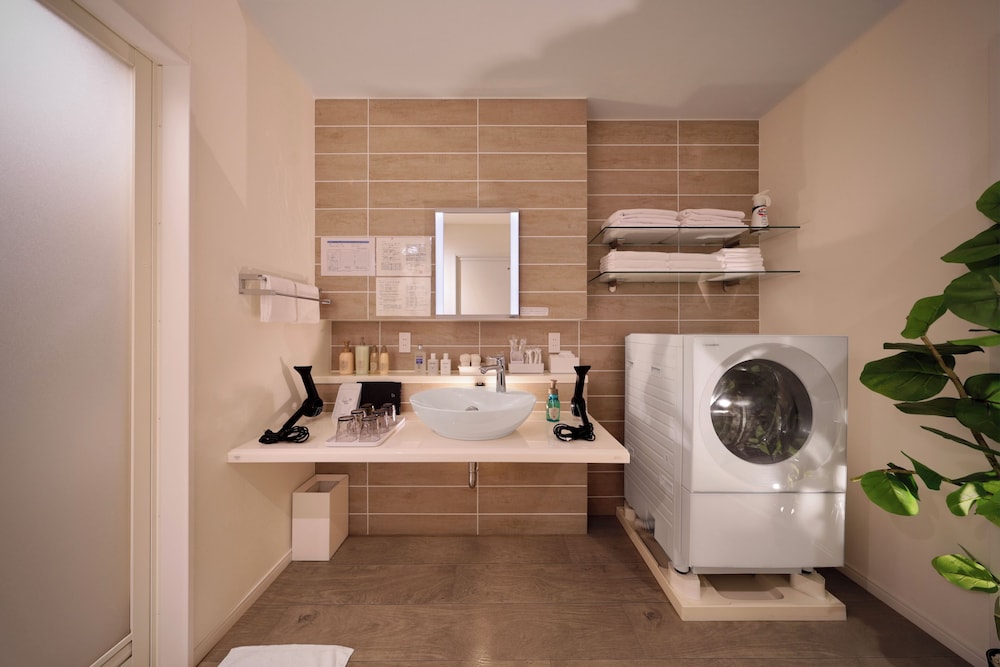 D棟-Royal Crystal Suite Spa with Dogs- バスルーム0 | クリスタルヴィラ白浜