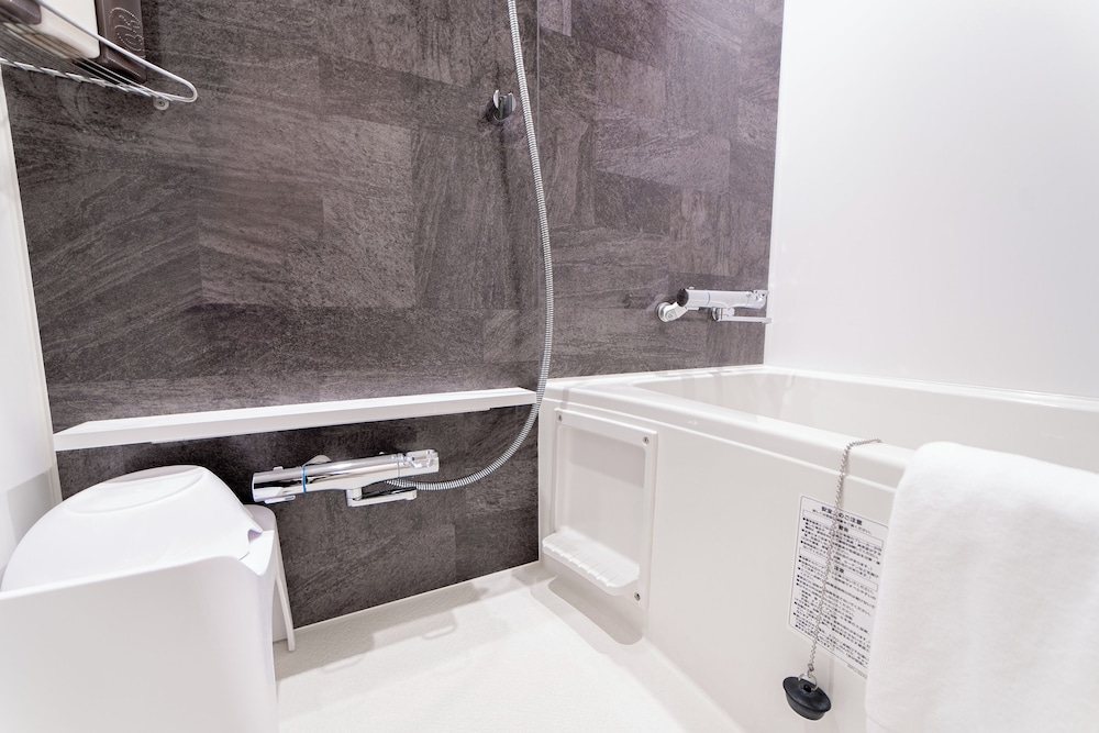 スーペリア ツイン バスルーム0 | 変なホテルプレミア京都 五条烏丸