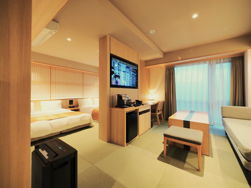 スイート 客室6 | 変なホテルプレミア京都 五条烏丸