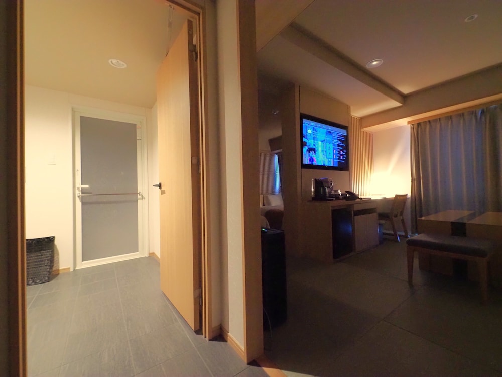 スイート 客室11 | 変なホテルプレミア京都 五条烏丸