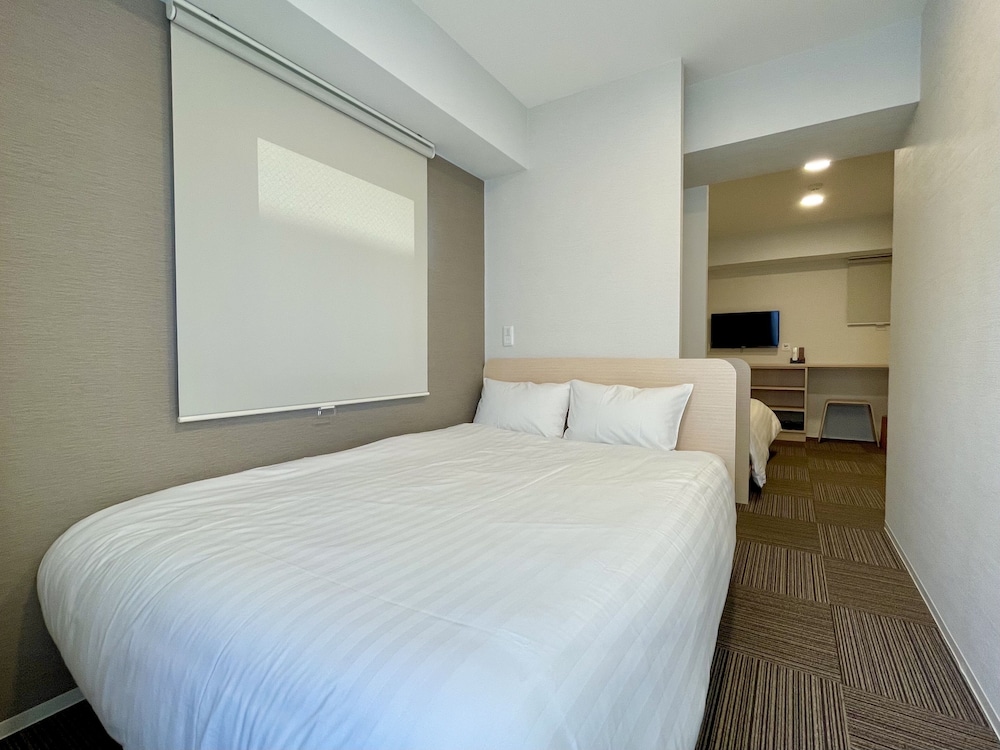 4人部屋 禁煙 (ダブルベッド 2台) 客室2 | THE LIGHT INN