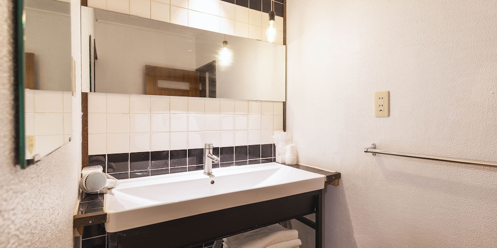 アパートメント (A) バスルーム0 | スプリングスヴィレッジ箱根 グランピングリゾート