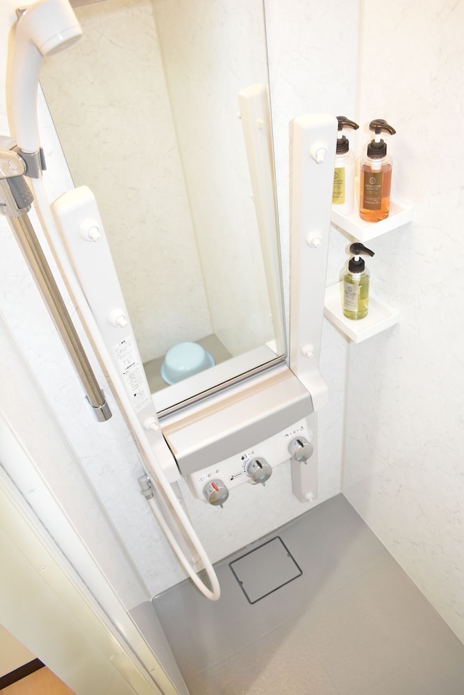[和ベッド] 禁煙 (シャワーブース) バスルーム0 | 三河湾ヒルズ・ホテル