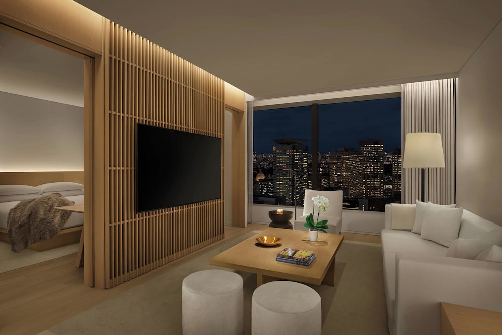 スイート キングベッド 1 台 シティビュー | 東京エディション虎ノ門