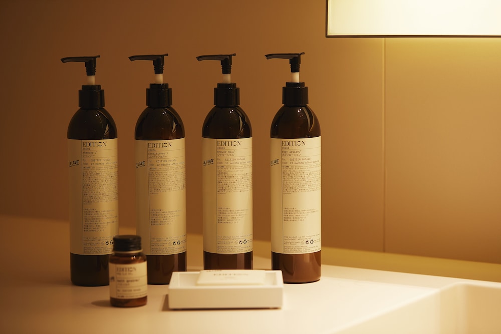 ルーム キングベッド 1 台 シティビュー バスルーム0 | 東京エディション虎ノ門