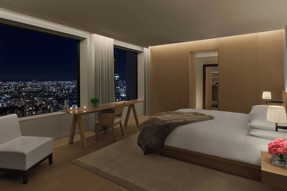 ペントハウス キングベッド 1 台 タワー 客室3 | 東京エディション虎ノ門