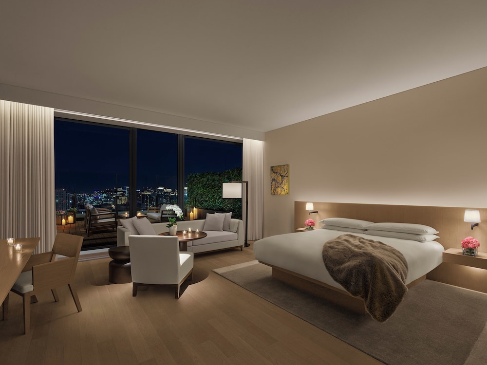 ルーム キングベッド 1 台 バルコニー シティビュー 部屋からの景観0 | 東京エディション虎ノ門