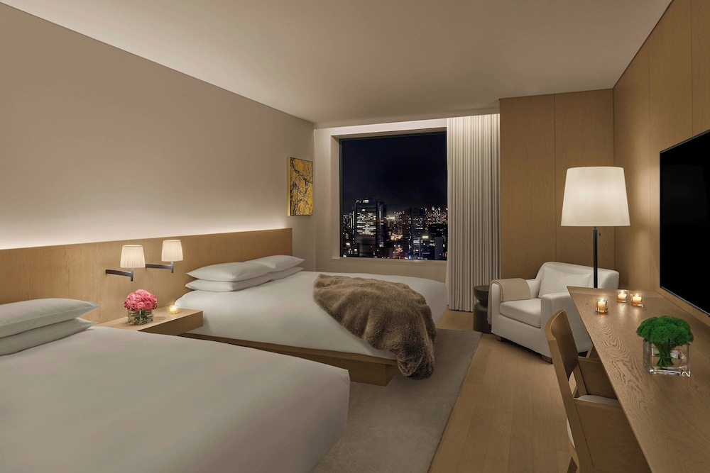 ルーム クイーンベッド 2 台 シティビュー | 東京エディション虎ノ門