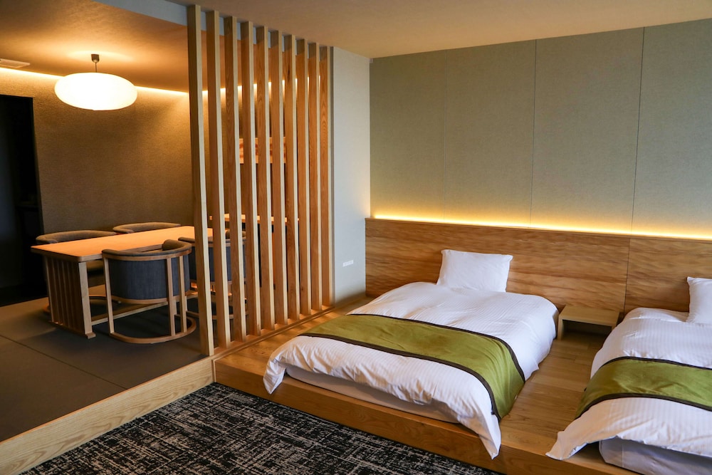 サウナ・温泉付ジュニアスイート オーシャンビュー/禁煙 客室1 | ISHINOYA 熱海 / 石のや 熱海 (TKP Hotels & Resorts)