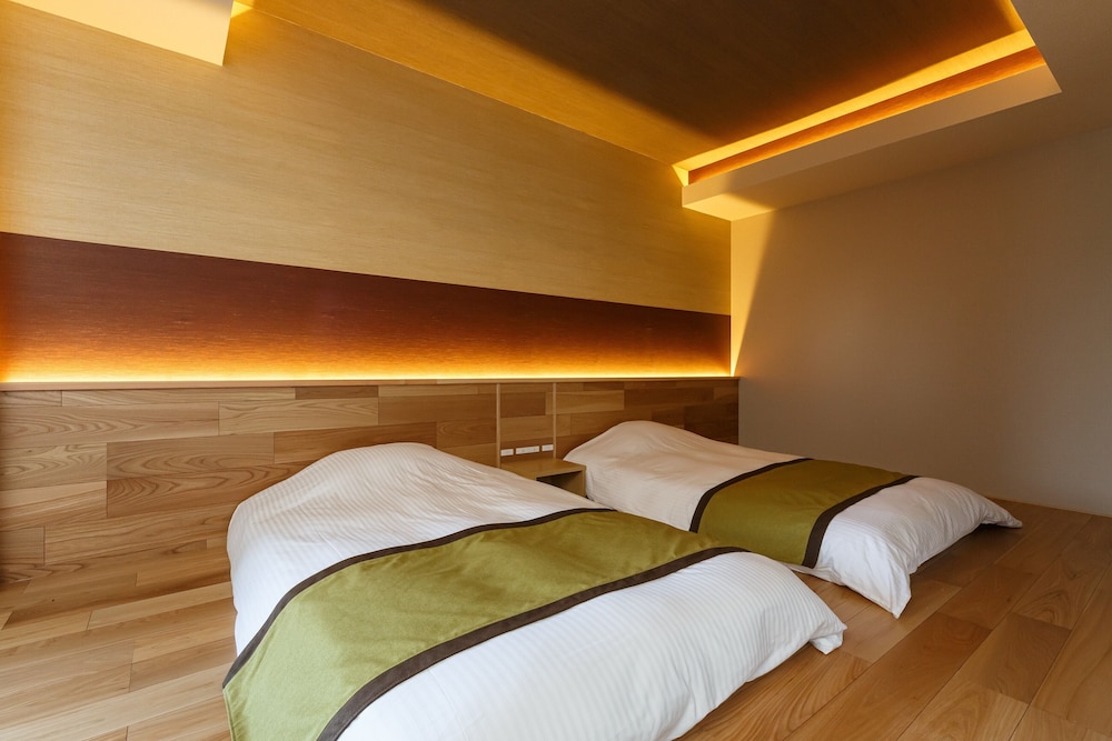 露天風呂付スーペリアモダンツイン オーシャンビュー 禁煙 客室1 | ISHINOYA 熱海 / 石のや 熱海 (TKP Hotels & Resorts)