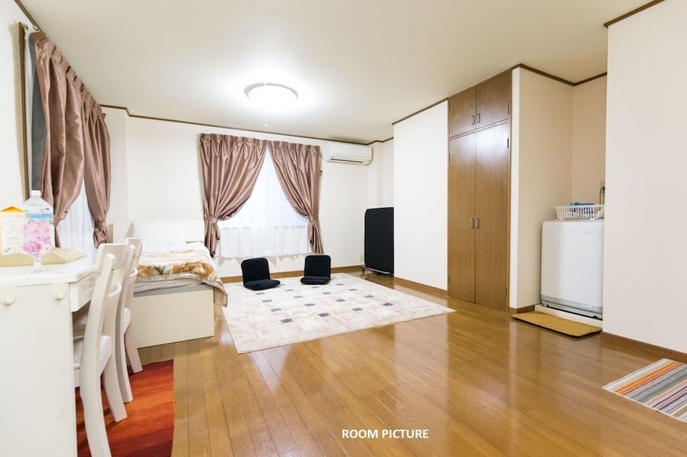 客室1 | Centrally Located Deluxe Furnished.3 客室1 | Centrally Located Deluxe Furnished.3