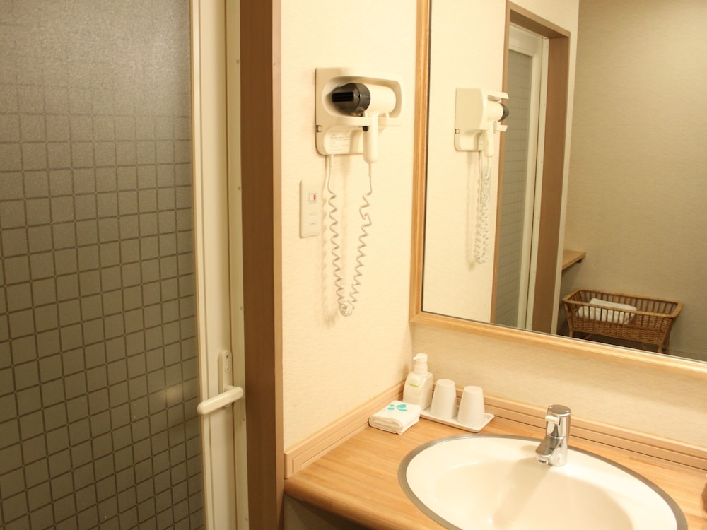 禁煙 末広亭 和室10-12畳 バスルーム0 | 花びしホテル