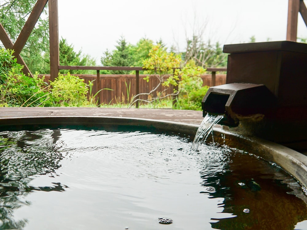 露天風呂付和洋室 禁煙 客室4 | 北天の丘 あばしり湖鶴雅リゾート