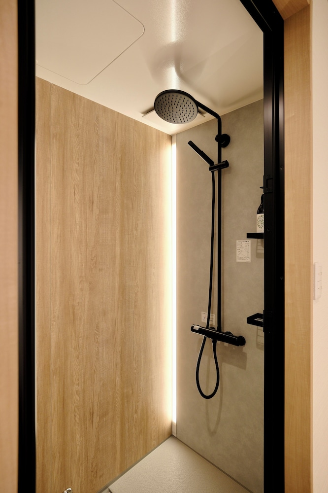 フォレストデラックス/クイーンベッド 2台のみ バスルーム0 | KIKI 知床 ナチュラル リゾート