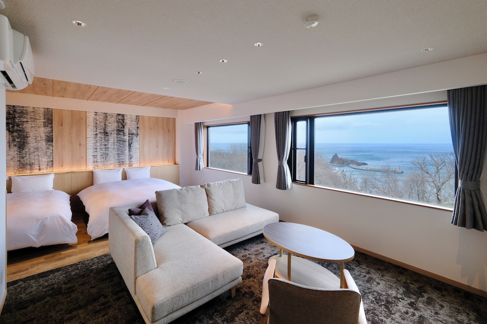 フォレストデラックス/クイーンベッド 2台のみ 客室2 | KIKI 知床 ナチュラル リゾート