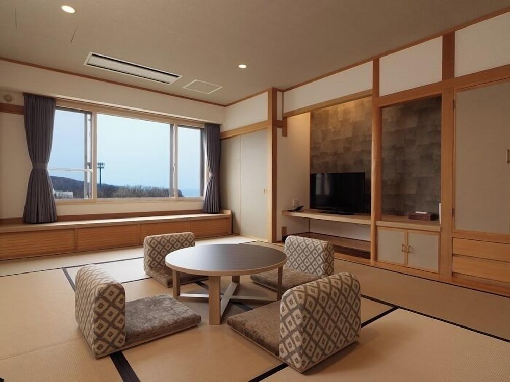 ナチュラル和室 12畳 便利なダブルシンク | KIKI 知床 ナチュラル リゾート