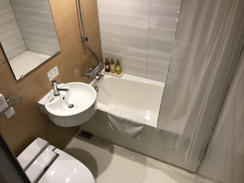 ナチュラルツインルーム バスルーム0 | KIKI 知床 ナチュラル リゾート