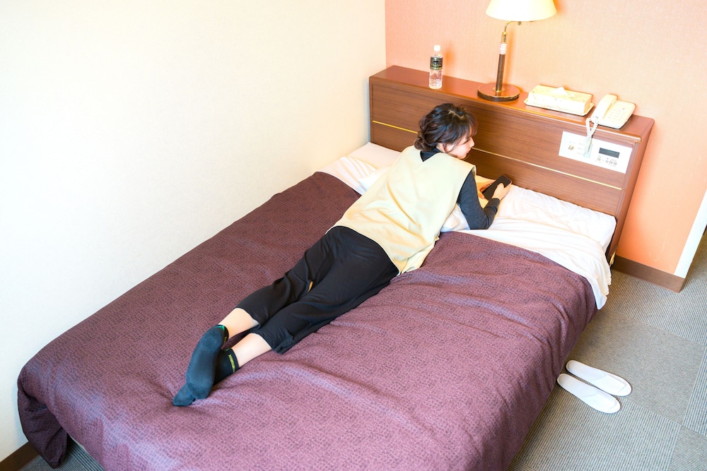 ダブルルーム 禁煙 客室4 | 伊万里グランドホテル