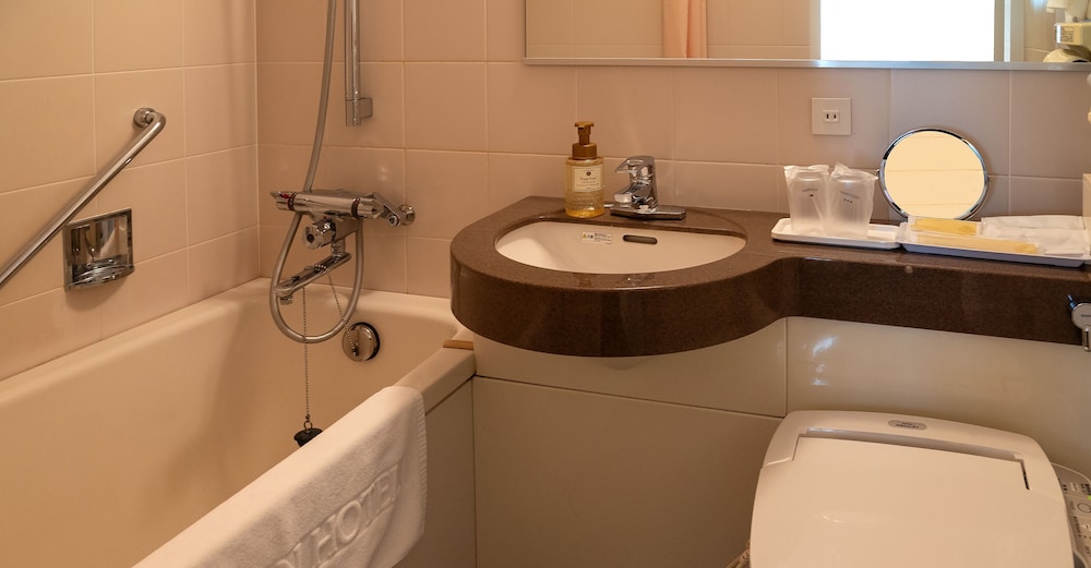 コネクティングルーム 禁煙 バスルーム0 | 渋谷クレストンホテル