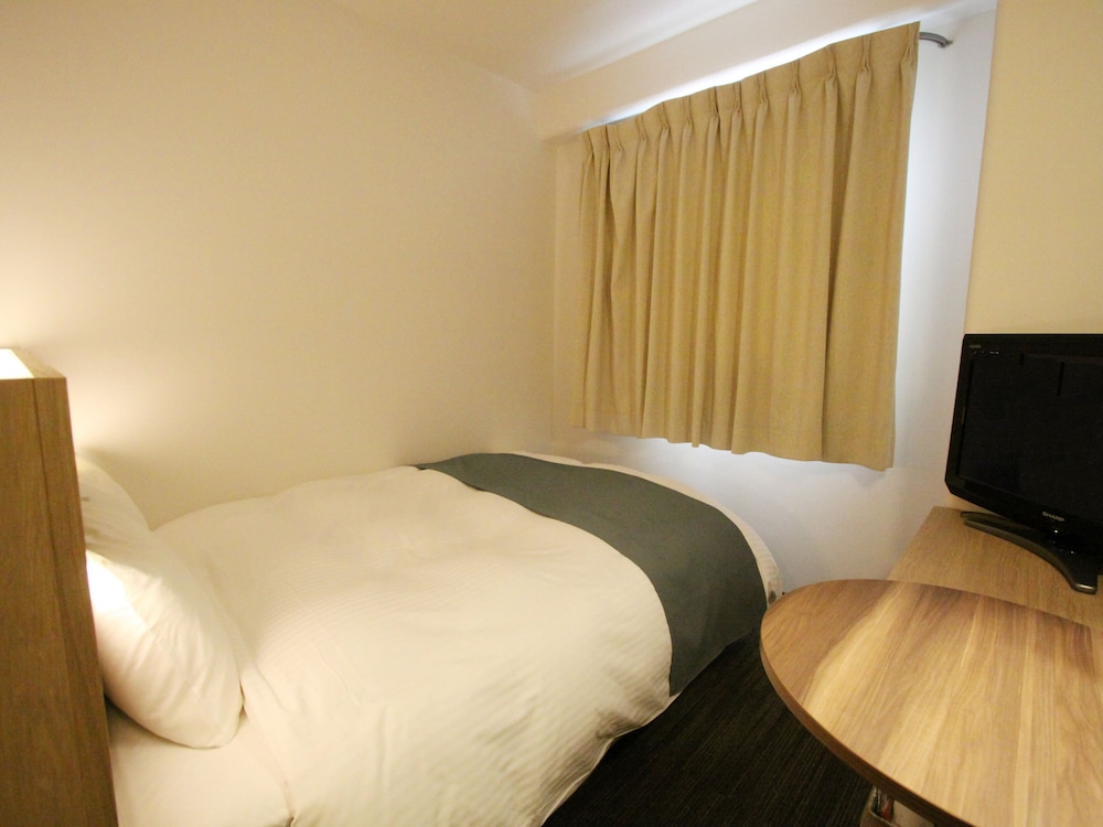 ダブルルーム 禁煙 客室3 | アーバンホテル草津