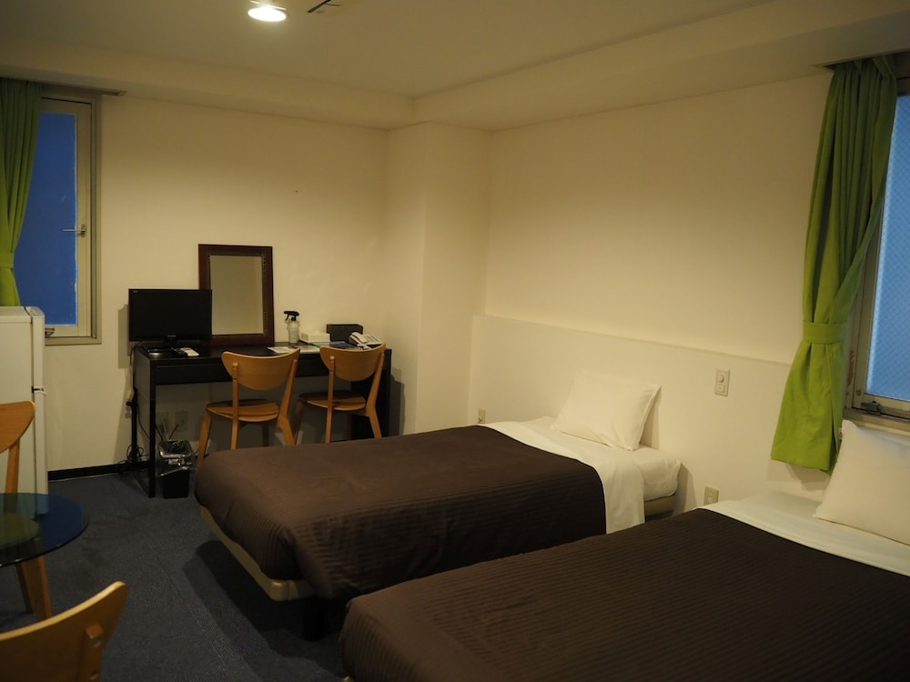 スタンダード ツインルーム 禁煙 客室2 | グランパスinn大阪なんば