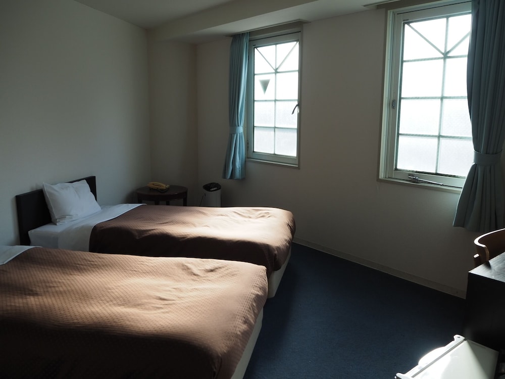 エコノミー ツインルーム 禁煙 | グランパスinn大阪なんば