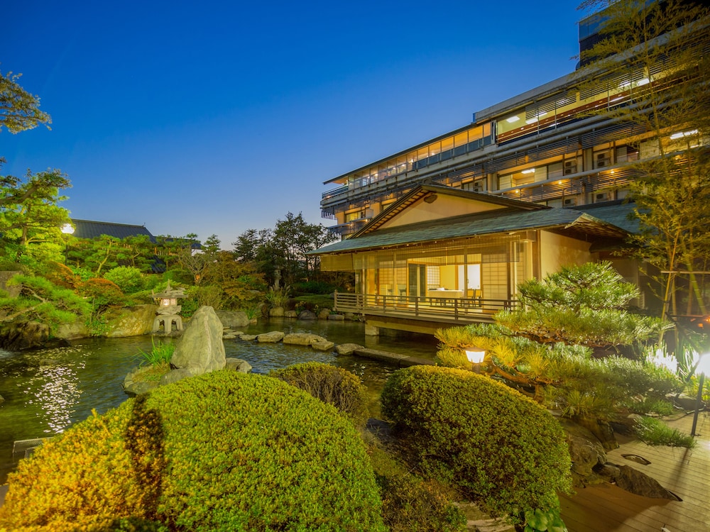 メインイメージ | グランディア芳泉 メインイメージ | グランディア芳泉