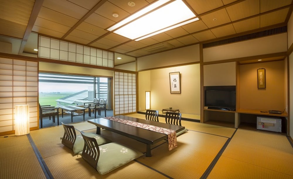 煌粋殿 和室 禁煙 | グランディア芳泉