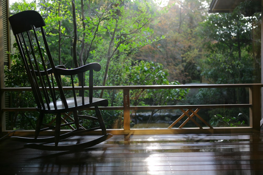 ガーデンスイート 個止吹気亭 禁煙 客室9 | グランディア芳泉