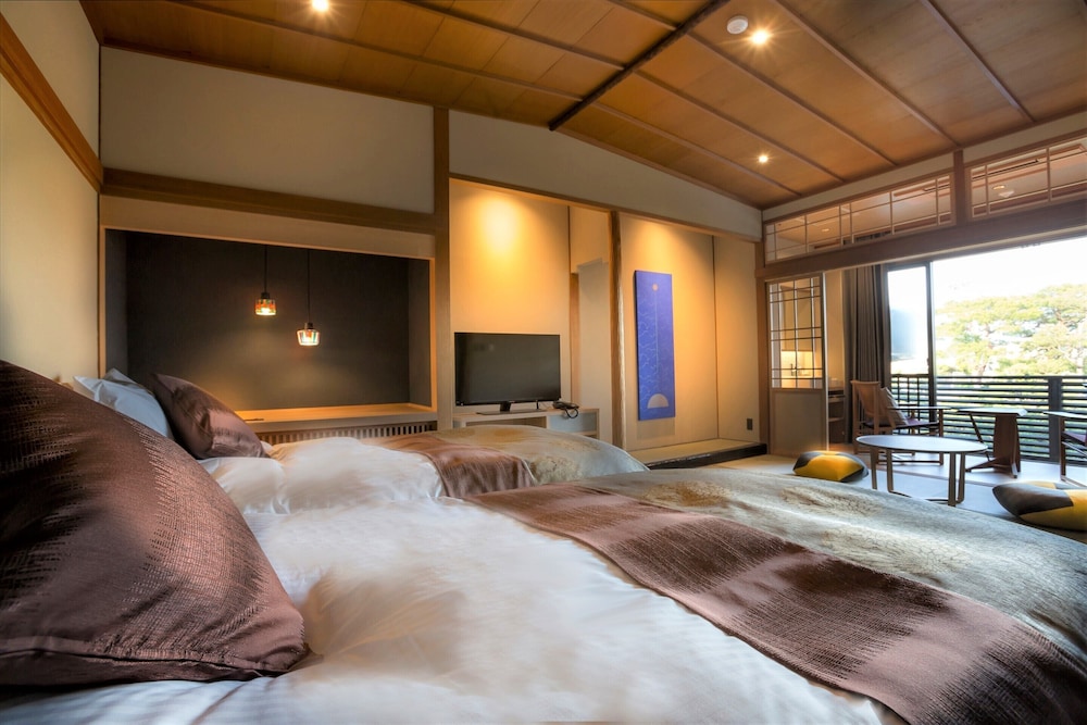 離れここみち亭 スタンダード 和洋室 禁煙 客室1 | グランディア芳泉