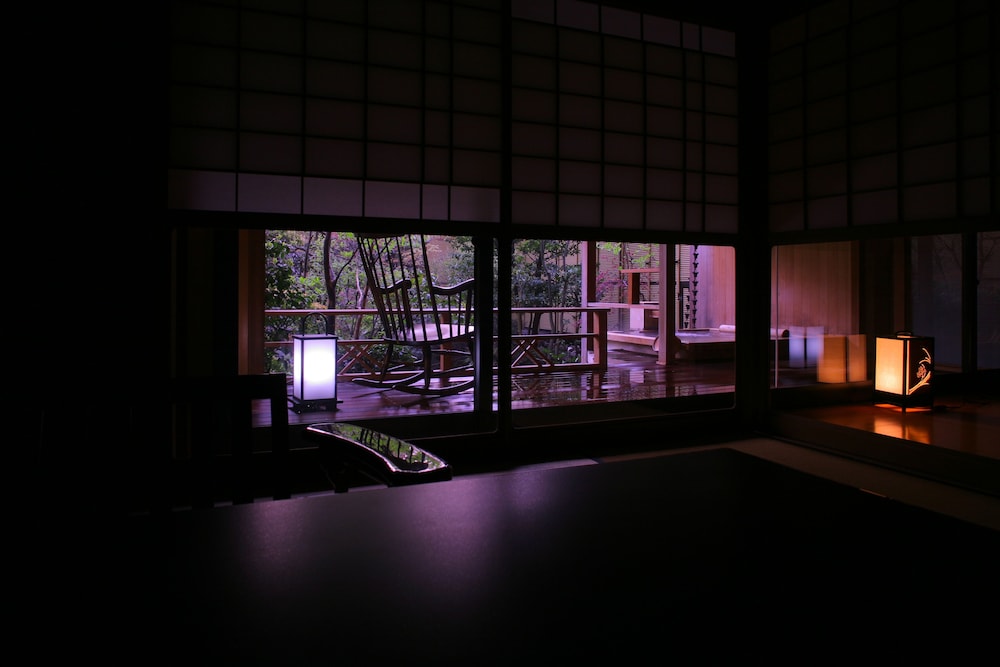 ガーデンスイート 個止吹気亭 禁煙 客室5 | グランディア芳泉