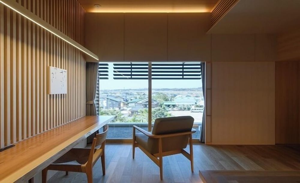 さくら亭SUITE デラックス 和洋室 禁煙 客室3 | グランディア芳泉