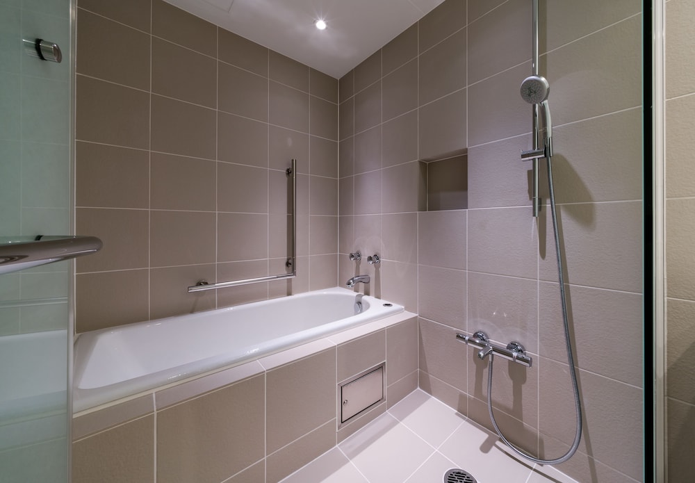 和室 禁煙 月の棟 バスルーム2 | 西村屋ホテル招月庭